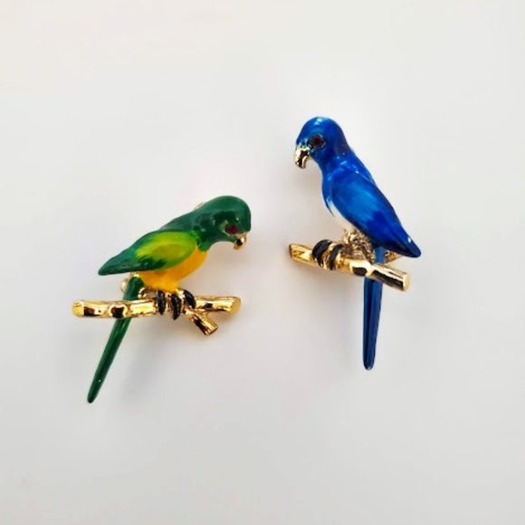 Vintage parakeet scatter pins hand enameled jeweled eyes - Picture 1 of 6